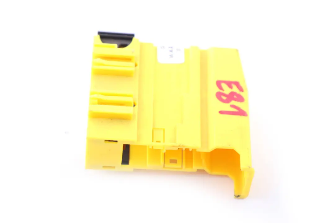 BMW E81 E88 E92 E92N Tappo Cintura di Sicurezza Davanti - SKU 6954587 - Numero di parte 6954587