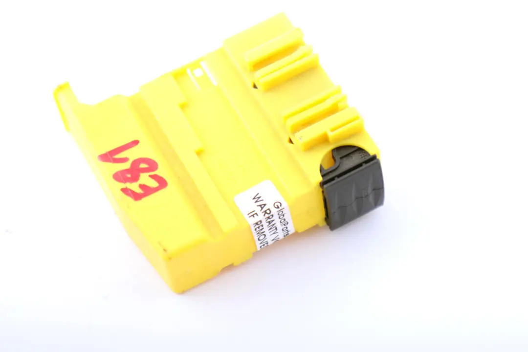 BMW E81 E88 E92 E92N Tensor del cinturon De seguridad delantero Tapa - SKU 6954587 - Número de pieza 6954587