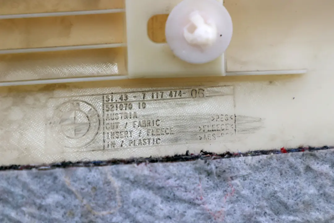 Blende C-Säule Rechts für BMW 3 er E92 E92N LCI mit Teilenummer 6954650 BMW 3 er E92 E92N LCI Blende C-Säule Rechts - SKU 6954650 - Teilenummer 6954650