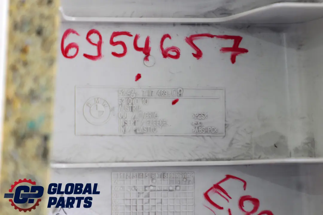 Copertura B-S?ule Superiore SX N/S per BMW E92 E92N LCI con numero di parte 7117469 BMW E92 E92N LCI Copertura B-S?ule Superiore SX N/S - SKU 6954657 - Numero di parte 7117469