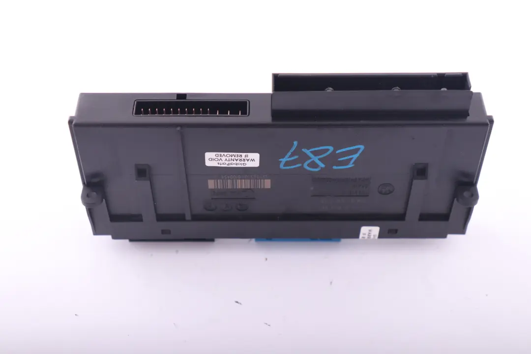 ECU Centralina Elettrica Carrozzeria 6135 per BMW e87 con numero di parte 6955002 BMW e87 ECU Centralina Elettrica Carrozzeria 6135 - SKU 6955002 - Numero di parte 6955002