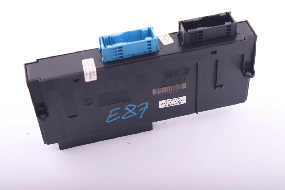 ECU Centralina Elettrica Carrozzeria 6135 per BMW e87 con numero di parte 6955002 BMW e87 ECU Centralina Elettrica Carrozzeria 6135 - SKU 6955002 - Numero di parte 6955002