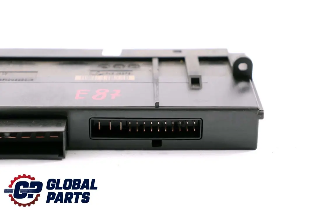 ECU Module de controle du corps PL2 JBBFE 6135 pour BMW 1 Serie E87 à propos du numéro de pièce 6955004 BMW 1 Serie E87 ECU Module de controle du corps PL2 JBBFE 6135 - SKU 6955004 - Numéro de pièce 6955004