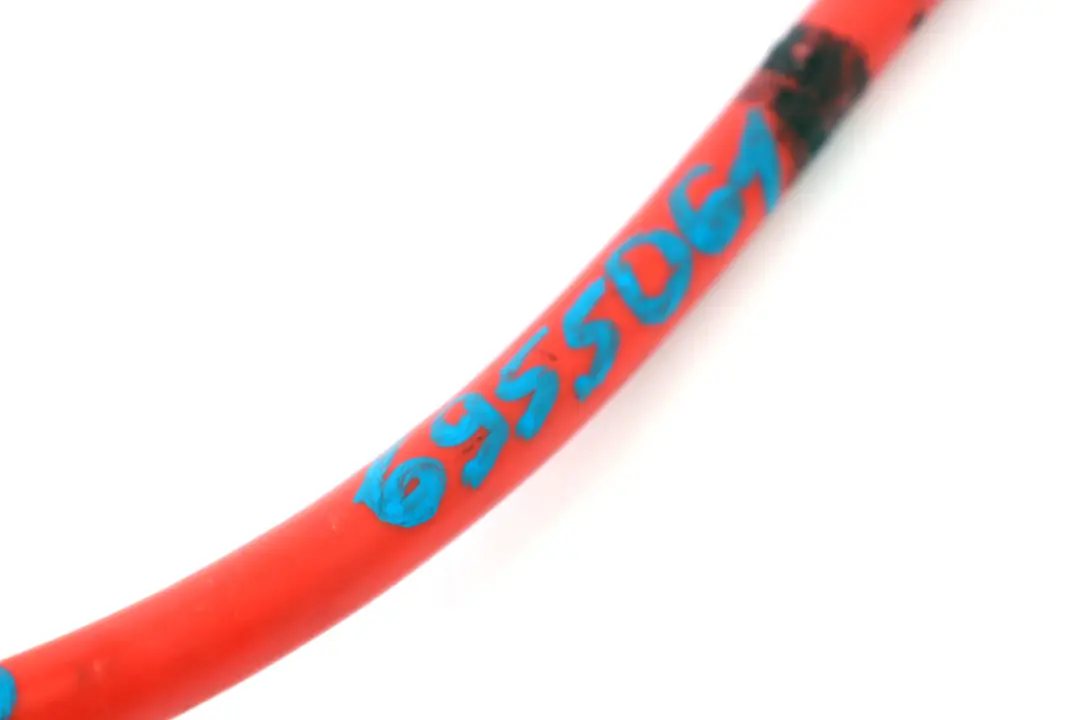 Câble positif de batterie plus fil de pôle pour BMW E60 E61 à propos du numéro de pièce 6955061 BMW E60 E61 Câble positif de batterie plus fil de pôle - SKU 6955061 - Numéro de pièce 6955061