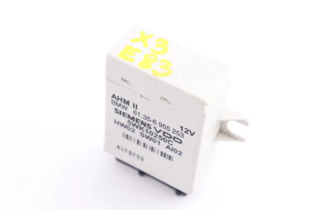 Towing Hitch Trailer Hook Module Control Unit to BMW X3 X5 E46 E53 E83 with Part number 6955253 BMW X3 X5 E46 E53 E83 Towing Hitch Trailer Hook Module Control Unit - SKU 6955253 - Part number 6955253