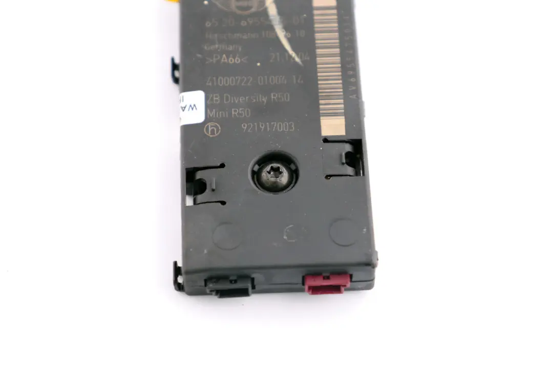 Aerial Antenna Amplifier Diversity Module to BMW Mini Cooper R50 R52 with Part number 6955475 BMW Mini Cooper R50 R52 Aerial Antenna Amplifier Diversity Module - SKU 6955475 - Part number 6955475