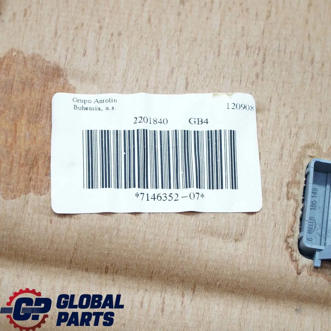 BMW E87 Podsufitka alaskagrau szara 7146352 - SKU 6956007 - Numer Części 6956007