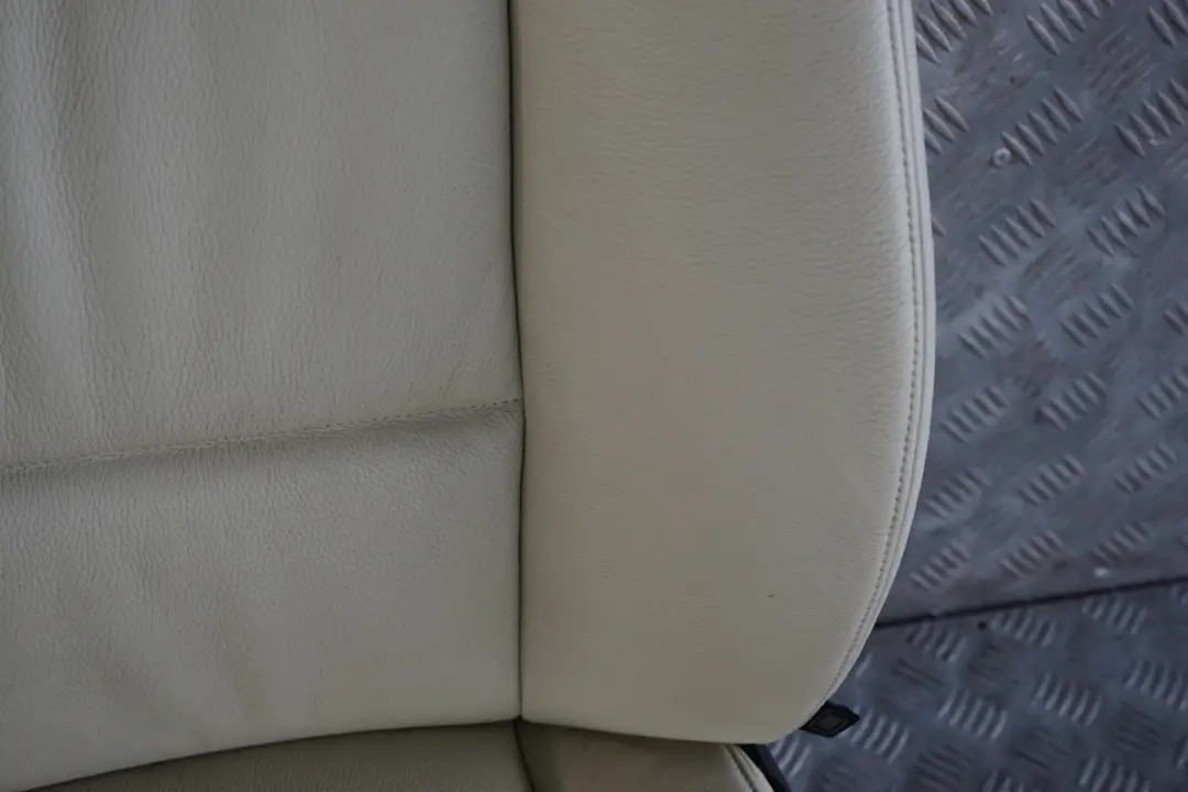 Lemon Leather Interior Front Left Seat N/S to BMW E90 E91 with Part number 6956383 BMW E90 E91 Lemon Leather Interior Front Left Seat N/S - SKU 6956384 - Part number 6956383