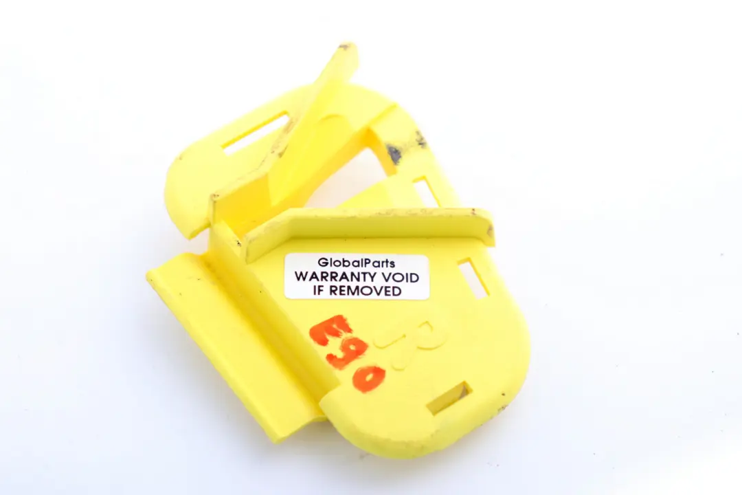 BMW E90 Adapter prawej osłony bagażnika - SKU 6956666 - Numer Części 6956666