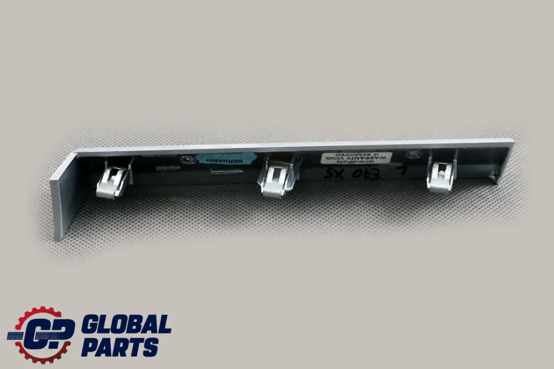 Moldura Decorativa Delantera Izquierda Perlglanz Cromada para BMW X5 E70 X6 E71 con número de pieza 6956691 BMW X5 E70 X6 E71 Moldura Decorativa Delantera Izquierda Perlglanz Cromada - SKU 6956691 - Número de pieza 6956691