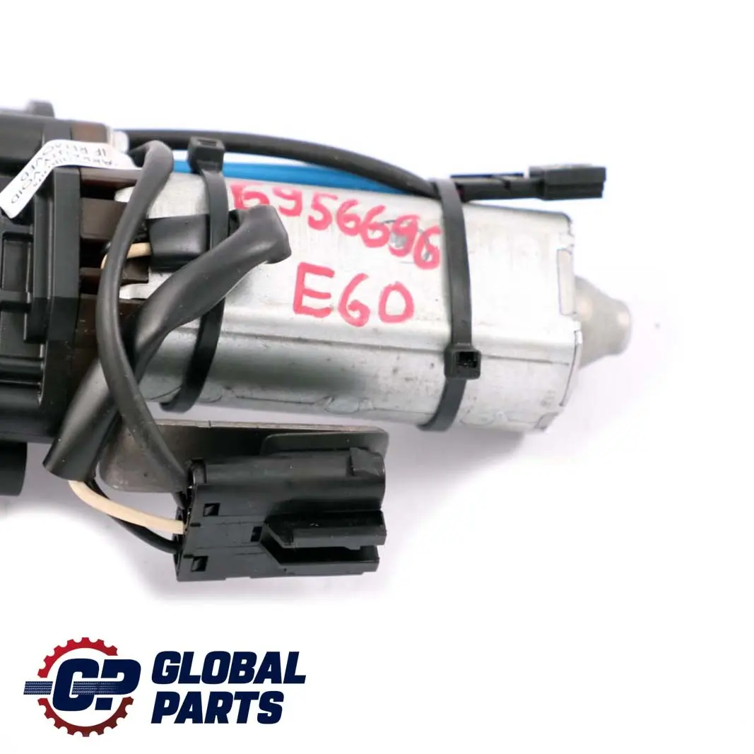 Reglage de la colonne de direction Moteur d'entrainement pour BMW E60 E61 E63 à propos du numéro de pièce 6956696 BMW E60 E61 E63 Reglage de la colonne de direction Moteur d'entrainement - SKU 6956696 - Numéro de pièce 6956696