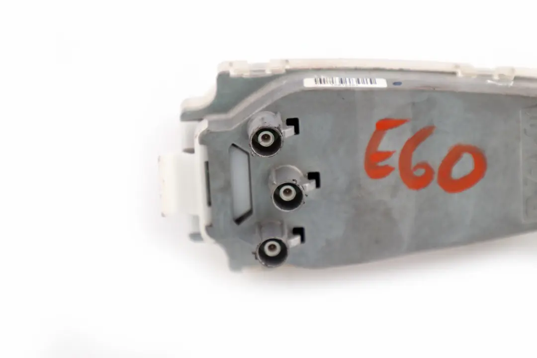 Dach Antennen Verstärker für BMW E60 M5 E61 E65 E66 E67 mit Teilenummer 65206957345 BMW E60 M5 E61 E65 E66 E67 Dach Antennen Verstärker - SKU 6957345 - Teilenummer 65206957345