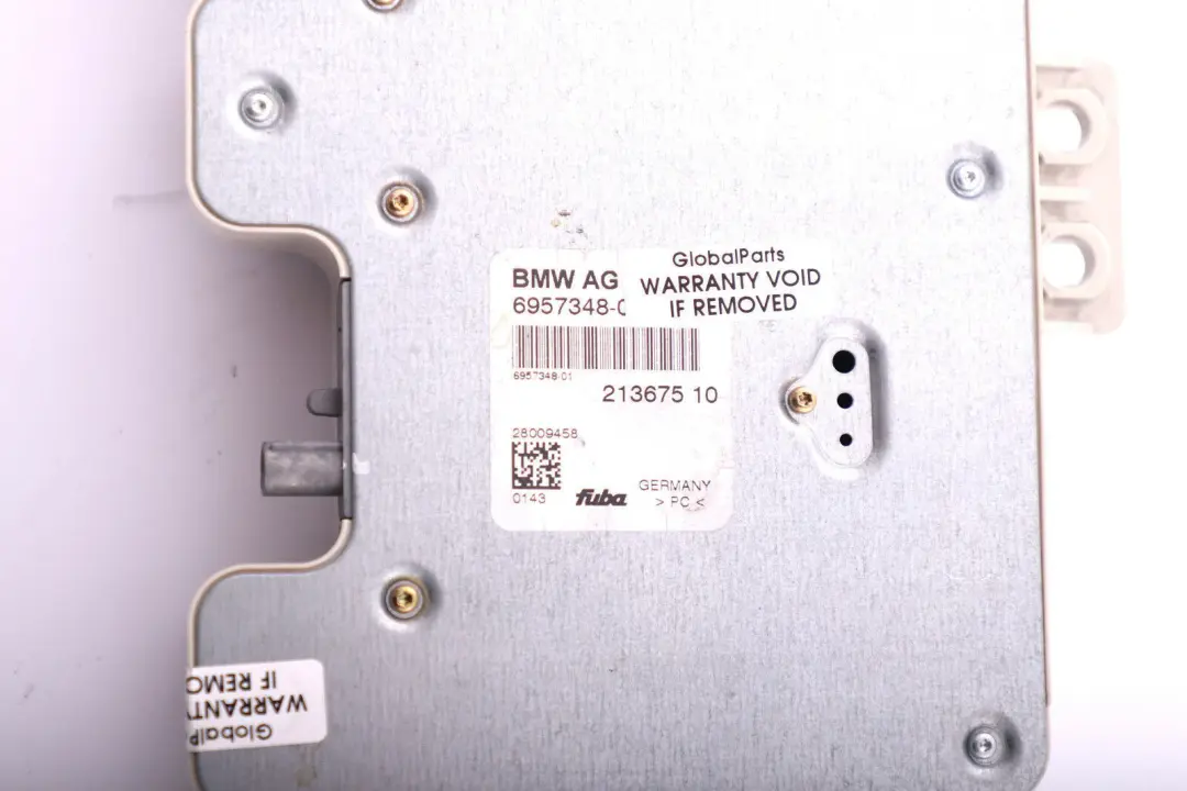 Antenne Multibande Module Commande Droite pour BMW 6 E63 E64 F06 F12 F13 à propos du numéro de pièce 6957348 BMW 6 E63 E64 F06 F12 F13 Antenne Multibande Module Commande Droite - SKU 6957348 - Numéro de pièce 6957348