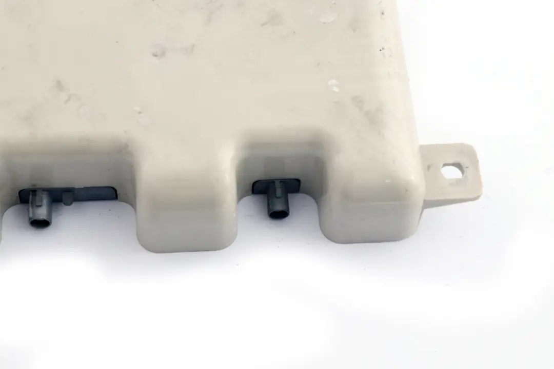 Antenna Canali Modulo Centralina Dx per BMW E63 E64 F06 F12 F13 con numero di parte 6957348 BMW E63 E64 F06 F12 F13 Antenna Canali Modulo Centralina Dx - SKU 6957348 - Numero di parte 6957348