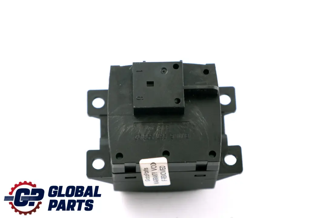 E93N F12 Interruttore Top pieghevole scorrevole su giù tetto 9185675 per BMW E93 con numero di parte 6957598 BMW E93 E93N F12 Interruttore Top pieghevole scorrevole su giù tetto 9185675 - SKU 6957598 - Numero di parte 6957598