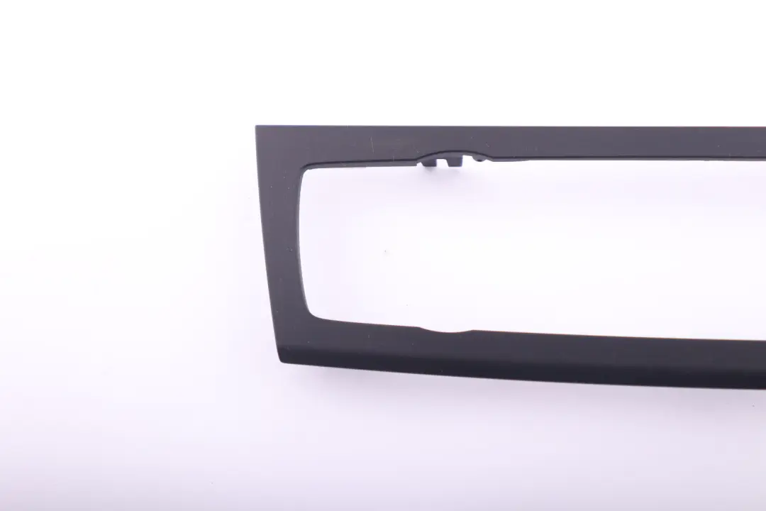 Trim Cover Front Plate Auto Air Conditioning Control Panel to BMW 1 Series E81 E87 with Part number 6933519 BMW 1 Series E81 E87 Trim Cover Front Plate Auto Air Conditioning Control Panel - SKU 6957957 - Part number 6933519