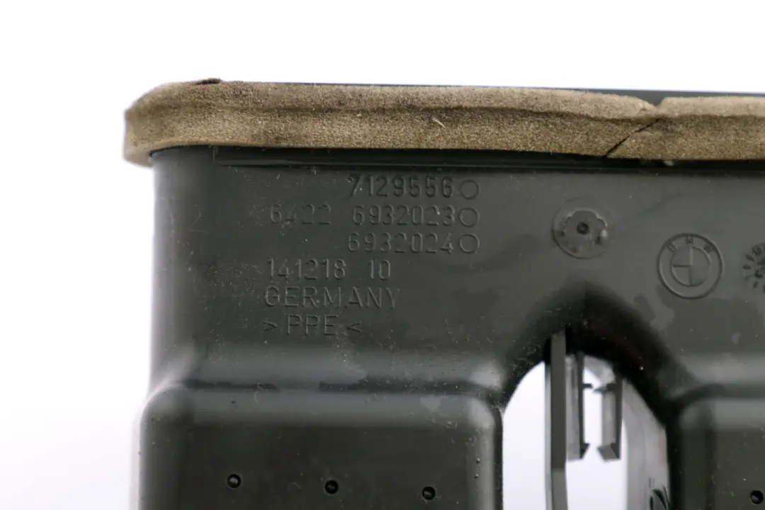 BMW 5 Serie E60 E61 Frais Gril Conduit D'Air Espace Arriere Noir - SKU 6958041 - Numéro de pièce 6958041