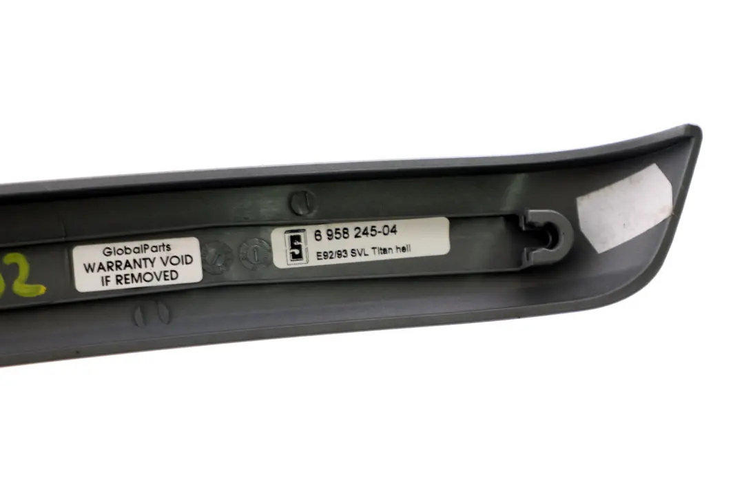 Decor Strip Trim Rear Left Door Titan Light para BMW E92 E93 con número de pieza 6958245 BMW E92 E93 Decor Strip Trim Rear Left Door Titan Light - SKU 6958245-2 - Número de pieza 6958245