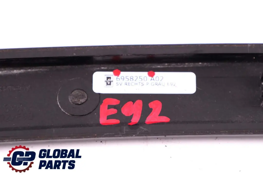 Listwa Ozdobna Prawa Tylna Drewno do BMW E92 E93 o numerze 6958250 BMW E92 E93 Listwa Ozdobna Prawa Tylna Drewno - SKU 6958250 - Numer Części 6958250