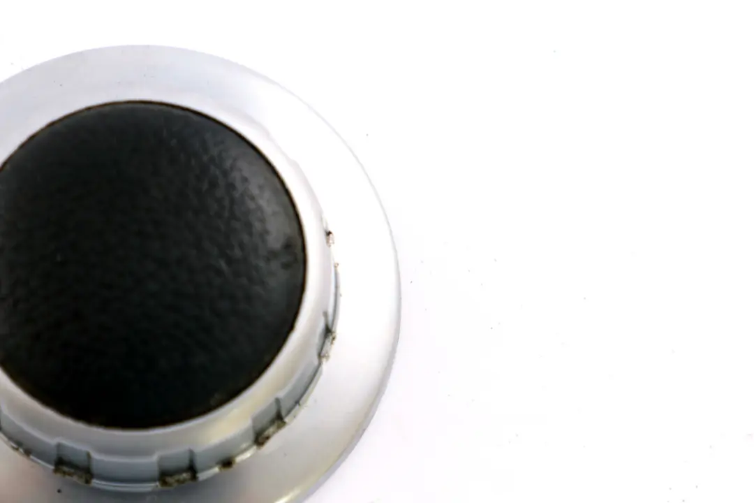 Pokrętło Przycisk Idrive do BMW E65 E66 E67 o numerze 6958366 BMW E65 E66 E67 Pokrętło Przycisk Idrive - SKU 6958366-1 - Numer Części 6958366