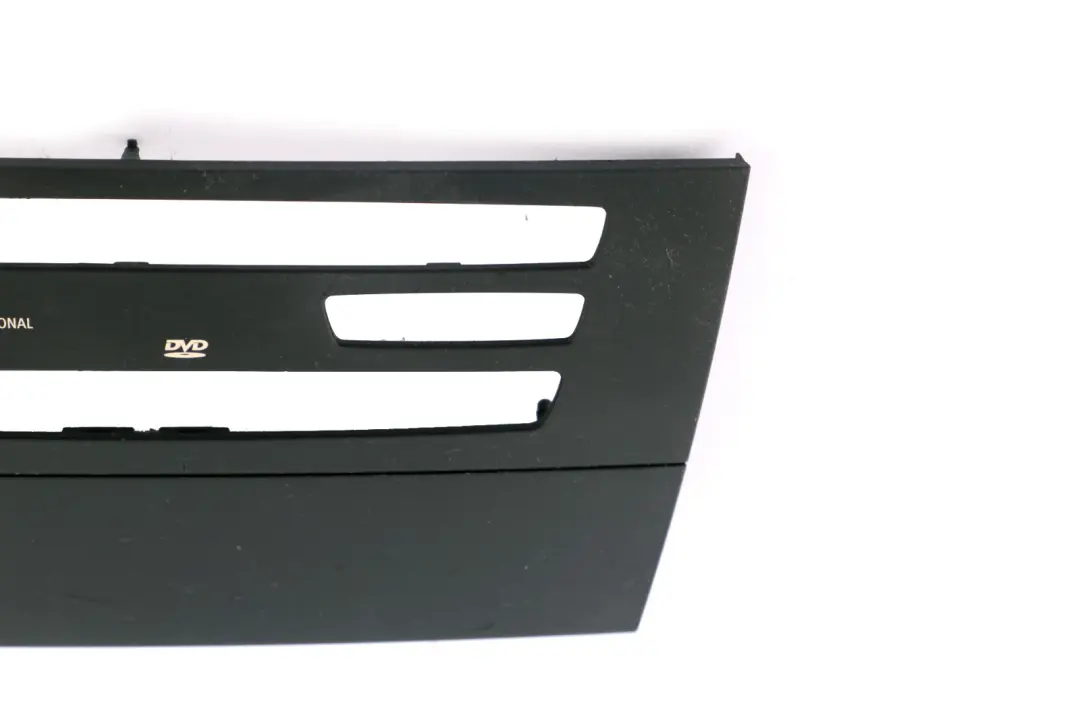 Blende CD Wechsler für BMW 3 er E90 E91 E92 E93 mit Teilenummer 6958410 BMW 3 er E90 E91 E92 E93 Blende CD Wechsler - SKU 6958410 - Teilenummer 6958410