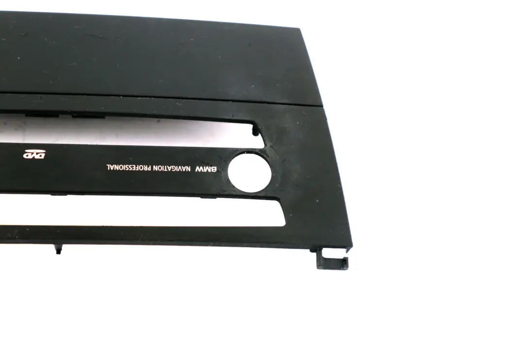 Blende CD Wechsler für BMW 3 er E90 E91 E92 E93 mit Teilenummer 6958410 BMW 3 er E90 E91 E92 E93 Blende CD Wechsler - SKU 6958410 - Teilenummer 6958410