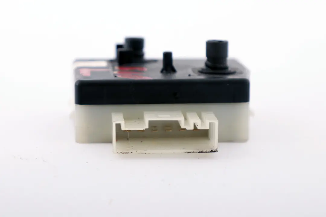 Adjustment Switch Left N/S to BMW 5 X5 X6 Series 1 E60 E61 E70 F07 F10 F11 Seat with Part number 6958525 BMW 5 X5 X6 Series 1 E60 E61 E70 F07 F10 F11 Seat Adjustment Switch Left N/S - SKU 6958525-1 - Part number 6958525