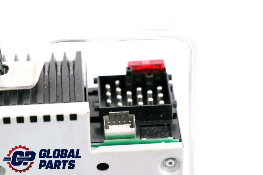 Radio Business Lecteur de Cassettes 8377005 pour BMW E39 à propos du numéro de pièce 6958566 BMW E39 Radio Business Lecteur de Cassettes 8377005 - SKU 6958566 - Numéro de pièce 6958566