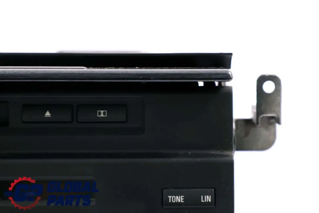 Radio Business Kassettenspieler 8377005 für BMW E39 mit Teilenummer 6958566 BMW E39 Radio Business Kassettenspieler 8377005 - SKU 6958566 - Teilenummer 6958566