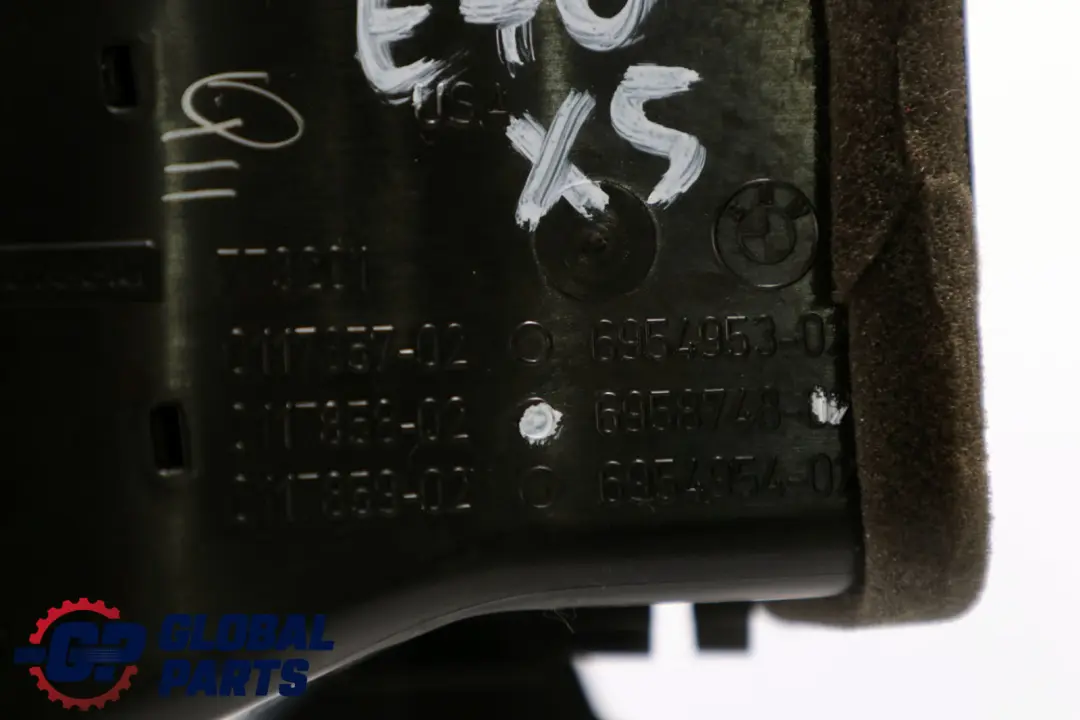 Conduit D'Air Frais Pour Calandre Arrière Noir pour BMW X5 X6 E70 E71 à propos du numéro de pièce 6958748 BMW X5 X6 E70 E71 Conduit D'Air Frais Pour Calandre Arrière Noir - SKU 6958748 - Numéro de pièce 6958748