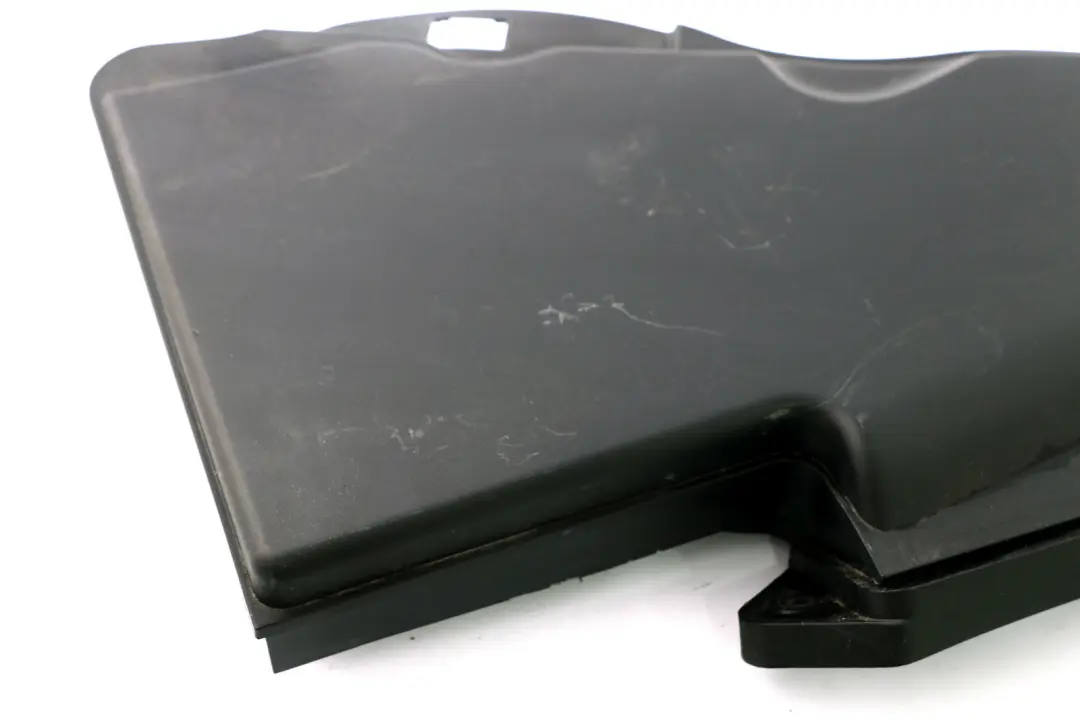 Gehäuse Mikrofilter Oberteil Links für BMW 3 er E90 E92 E93 M3 mit Teilenummer 6958815 BMW 3 er E90 E92 E93 M3 Gehäuse Mikrofilter Oberteil Links - SKU 6958815 - Teilenummer 6958815