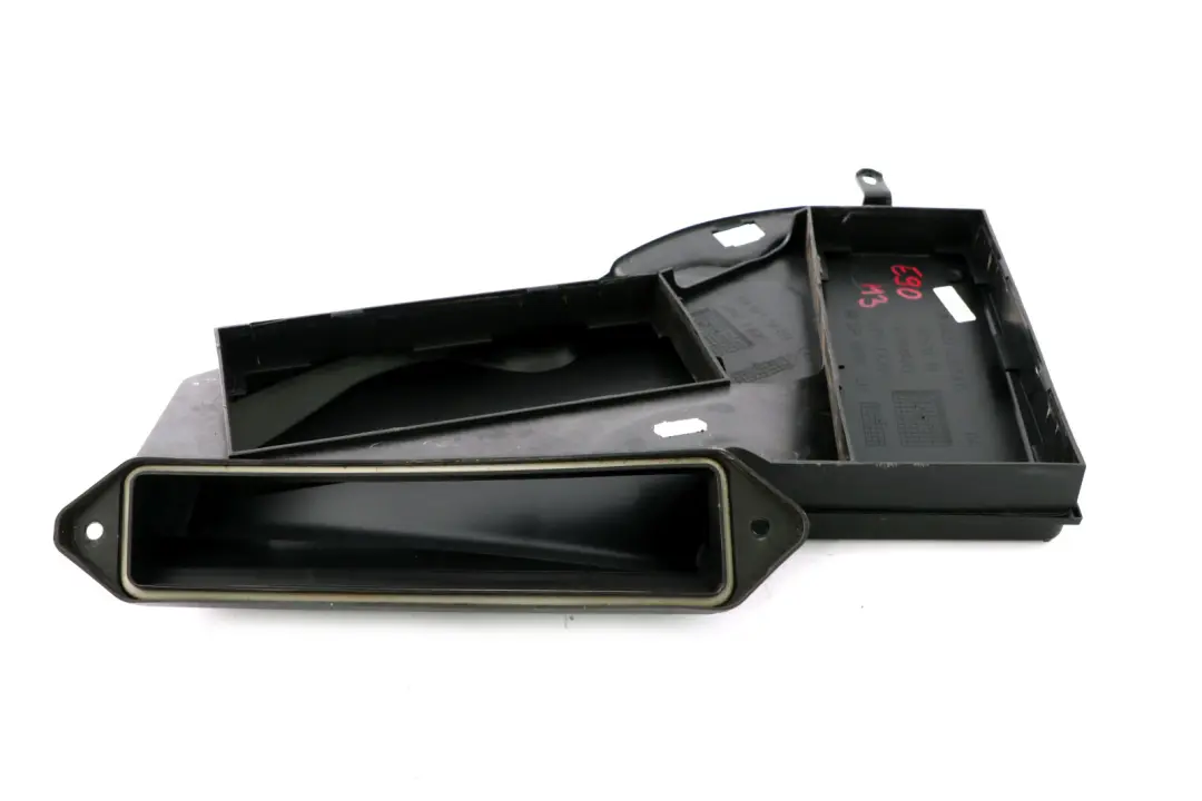 Left N/S Air Microfilter Upper Housing Cover to BMW 3 Series E90 E92 E93 M3 with Part number 6958815 BMW 3 Series E90 E92 E93 M3 Left N/S Air Microfilter Upper Housing Cover - SKU 6958815 - Part number 6958815