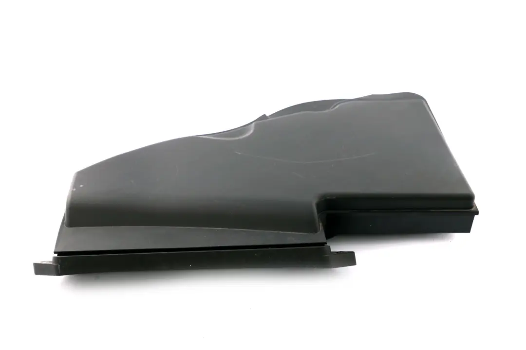 Right O/S Air Microfilter Upper Housing Cover to BMW 3 Series E90 E92 E93 M3 with Part number 6958816 BMW 3 Series E90 E92 E93 M3 Right O/S Air Microfilter Upper Housing Cover - SKU 6958816 - Part number 6958816