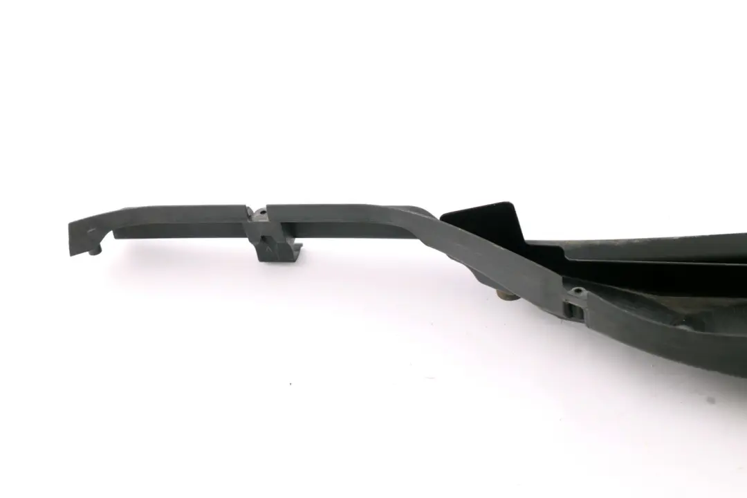 Left N/S Air Microfilter Housing Cover Trim to BMW 3 Series E90 E92 E93 M3 with Part number 6958817 BMW 3 Series E90 E92 E93 M3 Left N/S Air Microfilter Housing Cover Trim - SKU 6958817 - Part number 6958817