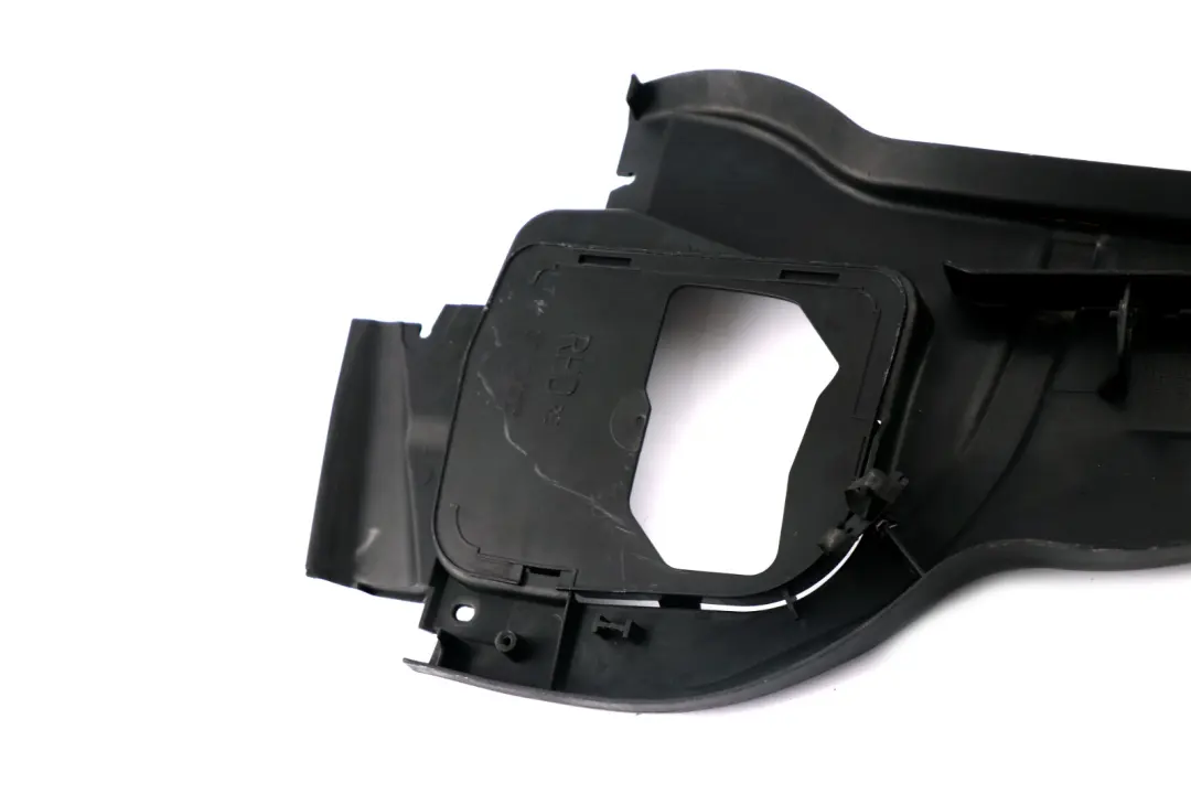 Right O/S Air Microfilter Housing Cover Trim to BMW 3 Series E90 E92 E93 M3 with Part number 6958818 BMW 3 Series E90 E92 E93 M3 Right O/S Air Microfilter Housing Cover Trim - SKU 6958818 - Part number 6958818