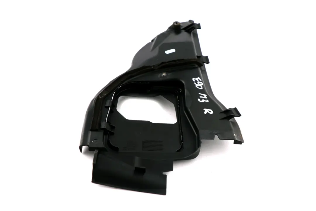 Right O/S Air Microfilter Housing Cover Trim to BMW 3 Series E90 E92 E93 M3 with Part number 6958818 BMW 3 Series E90 E92 E93 M3 Right O/S Air Microfilter Housing Cover Trim - SKU 6958818 - Part number 6958818