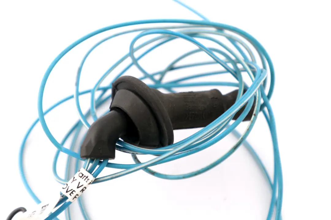 BMW E88 Convertible Parachoques Trasero Antena Radio FM - SKU 6960308 - Número de pieza 6960308
