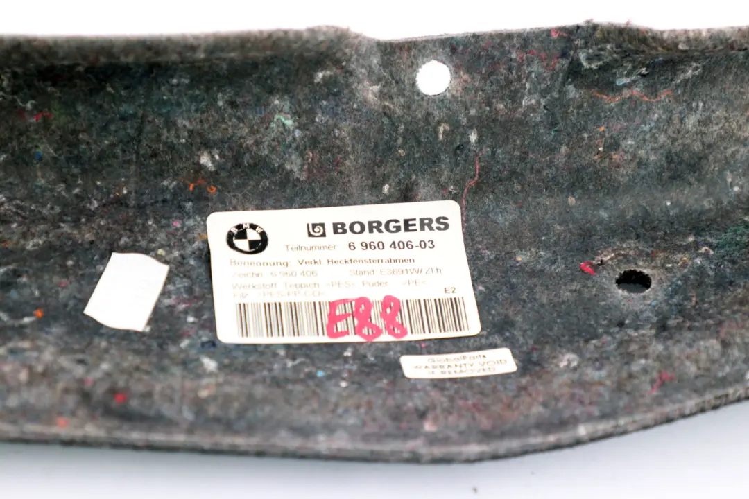Osłona Obudowa Tapicerka Bagażnika do BMW E88 o numerze 6960406 BMW E88 Osłona Obudowa Tapicerka Bagażnika - SKU 6960406 - Numer Części 6960406