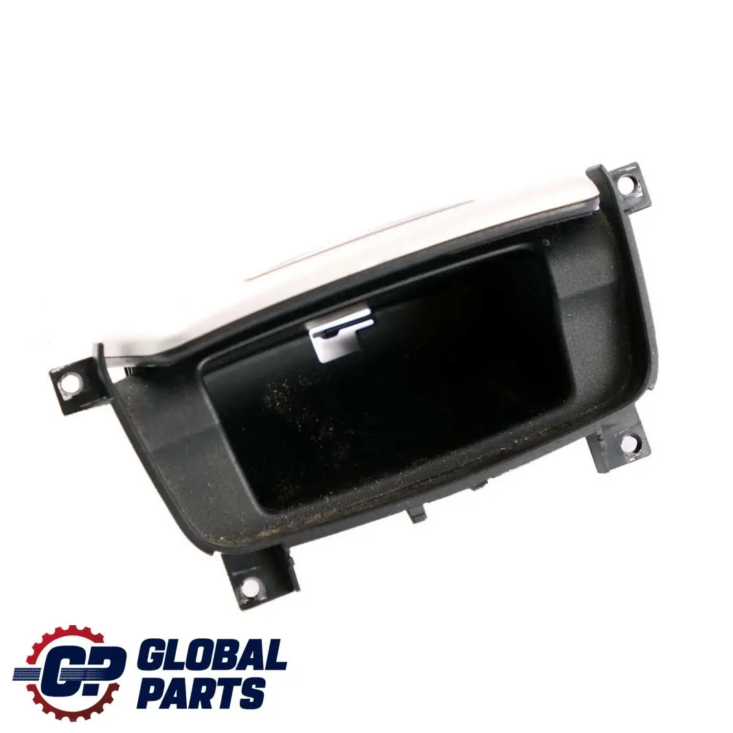 Deckel Ablagebox Hinten Brushed Aluminium für BMW 3 er E92 E93 mit Teilenummer 6960677 BMW 3 er E92 E93 Deckel Ablagebox Hinten Brushed Aluminium - SKU 6960677 - Teilenummer 6960677