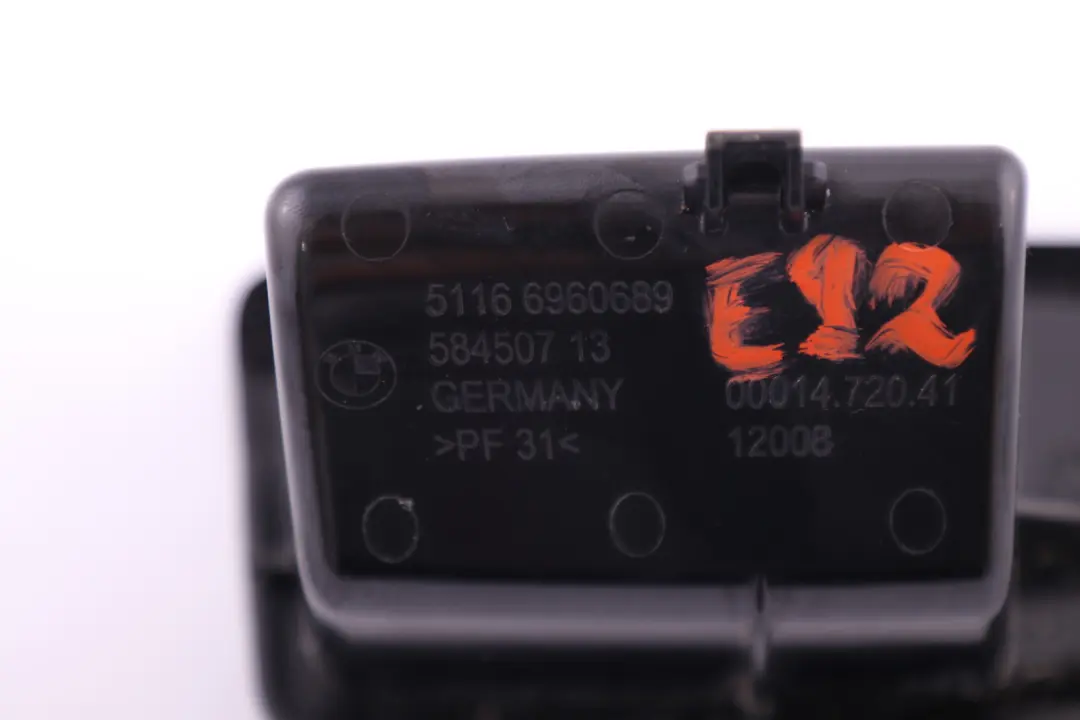 BMW E92 E93 Wkład popielniczka schowek tylna tył - SKU 6960688 - Numer Części 51166960688