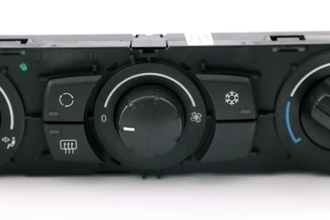 Commande de climatiseur pour BMW 1 3 Serie E87 E90 E91 LCI à propos du numéro de pièce 6960860 BMW 1 3 Serie E87 E90 E91 LCI Commande de climatiseur - SKU 6960860 - Numéro de pièce 6960860