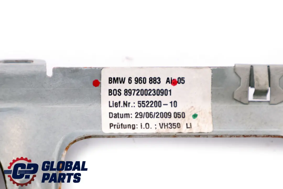 BMW Serie 5 E61 Soporte Izquierda Panel Trasero - SKU 6960883 - Número de pieza 6960883