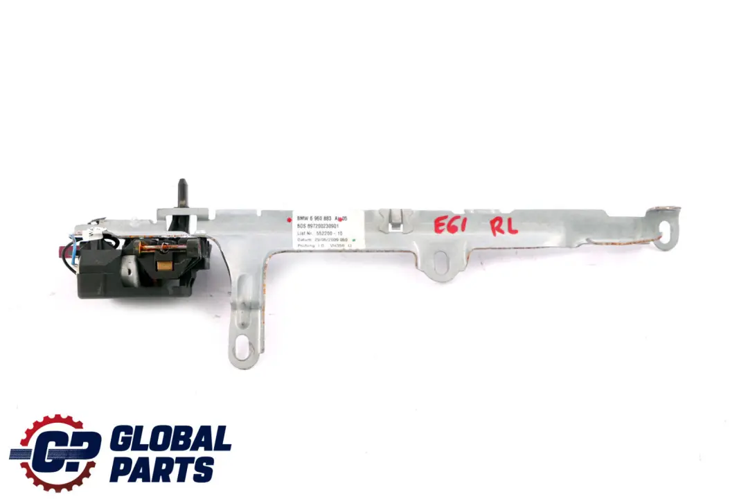 Staffa sinistra Pannello di rivestimento posteriore per BMW Serie 5 E61 con numero di parte 6960883 BMW Serie 5 E61 Staffa sinistra Pannello di rivestimento posteriore - SKU 6960883 - Numero di parte 6960883