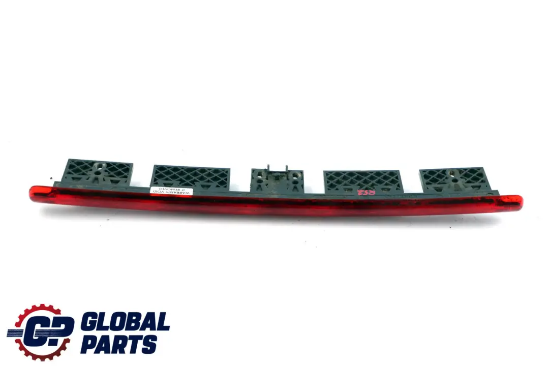 Tercera Luz de Freno Trasera Parada Roja para Mini Cabrio R52 con número de pieza 6961016 Mini Cabrio R52 Tercera Luz de Freno Trasera Parada Roja - SKU 6961016 - Número de pieza 6961016