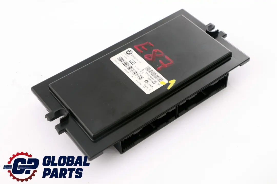 Reihe E87 Fußraummodul Lichtmodul Steuergeraet 6135 für BMW 1 mit Teilenummer 6961132 BMW 1 Reihe E87 Fußraummodul Lichtmodul Steuergeraet 6135 - SKU 6961132-1 - Teilenummer 6961132