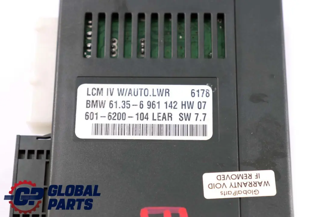 Módulo Control Luces Unidad Electrónico ECU Lear LCM IV LWR para BMW X5 E53 con número de pieza 6961142 BMW X5 E53 Módulo Control Luces Unidad Electrónico ECU Lear LCM IV LWR - SKU 6961142 - Número de pieza 6961142