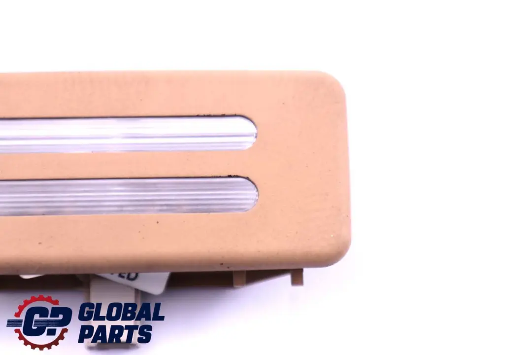 Specchio Luce Anteriore Beige per BMW E65 E66 E67 con numero di parte 6961982 BMW E65 E66 E67 Specchio Luce Anteriore Beige - SKU 6961982 - Numero di parte 6961982
