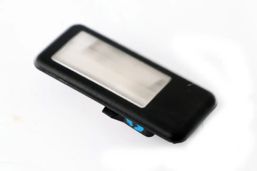 Techo Luz Espejo Luz Izquierda Negro para BMW X3 E83 X5 E53 con número de pieza 6961991 BMW X3 E83 X5 E53 Techo Luz Espejo Luz Izquierda Negro - SKU 6961991 - Número de pieza 6961991