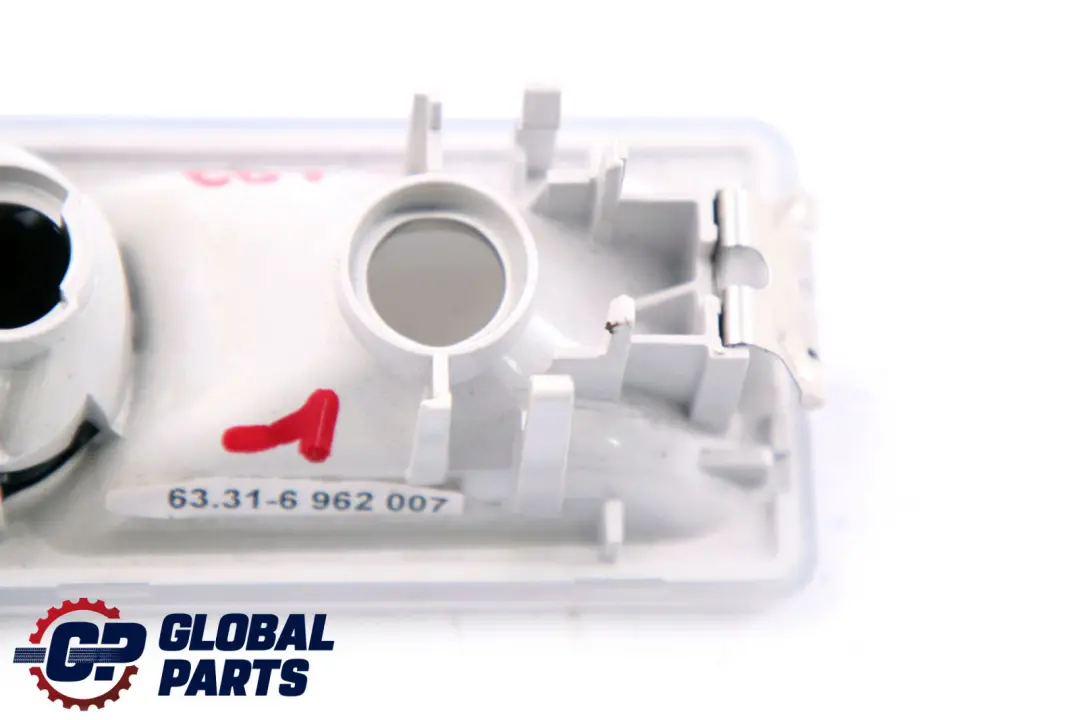 Interior Reading Rear Left N/S Light Lamp to BMW 5 Series E61 with Part number 6962007 BMW 5 Series E61 Interior Reading Rear Left N/S Light Lamp - SKU 6962007-1 - Part number 6962007
