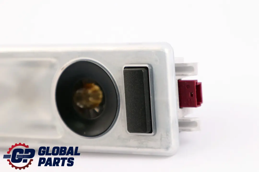 Lampe Lecture Intérieure Arrière Droite pour BMW E60 E61 à propos du numéro de pièce 6962008 BMW E60 E61 Lampe Lecture Intérieure Arrière Droite - SKU 6962008 - Numéro de pièce 6962008